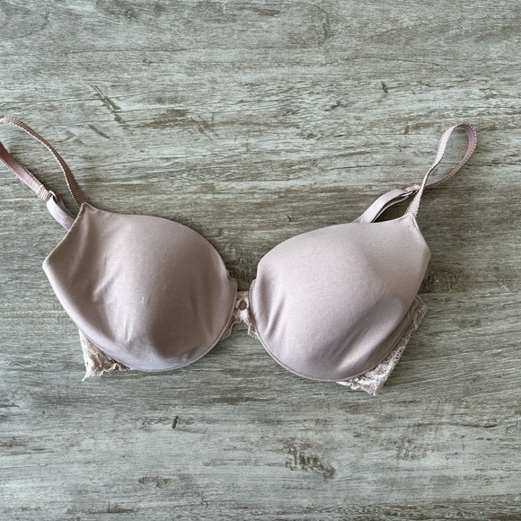 Victoria’s Secret IPEX Angels Bra Full Coverage Satin Pink Beige Vintage 34D - Picture 3 of 7